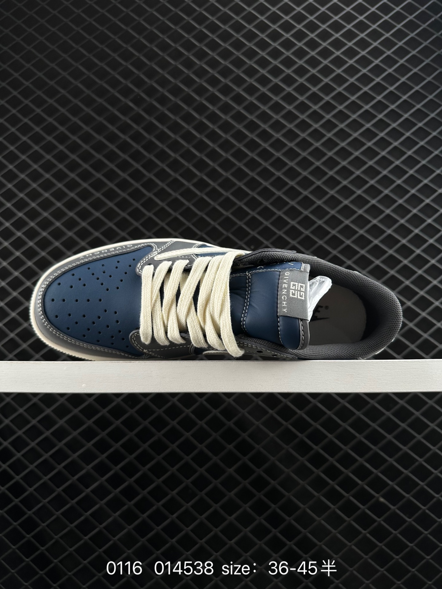 Travis Scott x Air Jordan 1 ” Reverse Mocha “